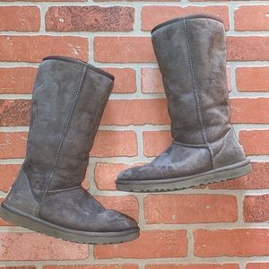 UGG classic tall grey boot